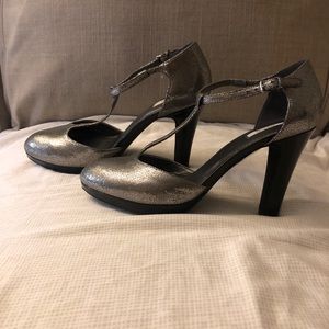 GEOX T-Strap Leather Heels